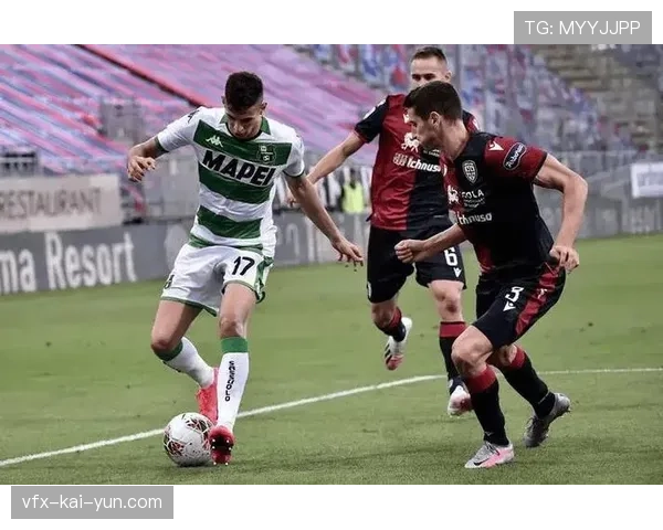 海登海姆对阵美因茨，客队后卫累计两张黄牌被罚下场